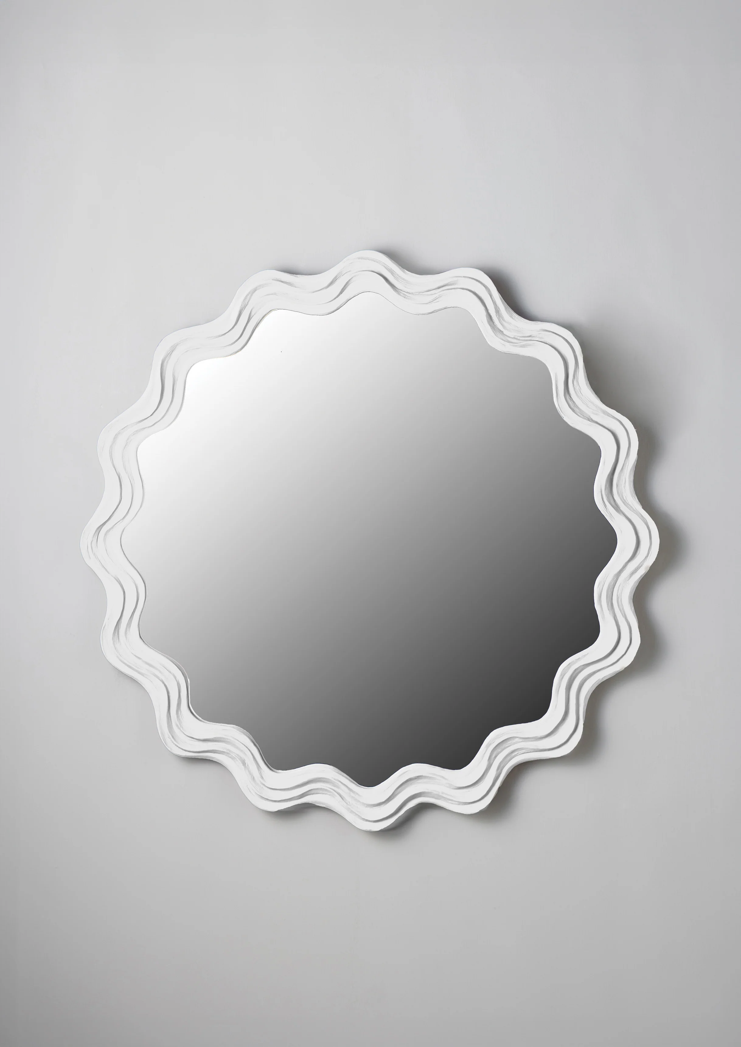 Clam Shell Mirror Round - Image 8