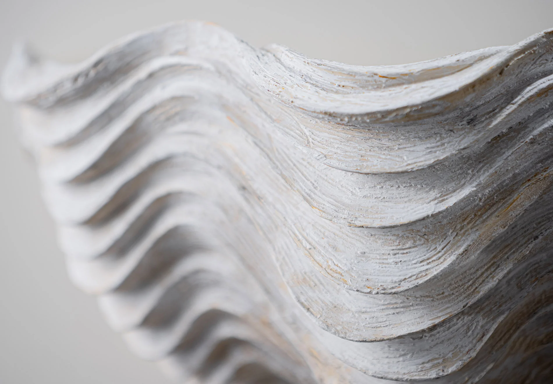 Clam Shell Wall Light Large - Image 3