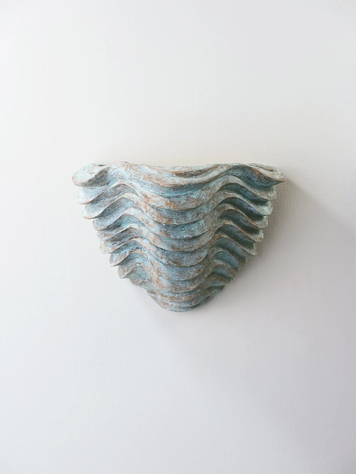 Clam Shell Wall Light Small - Image 4